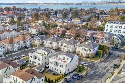 72 Island Point #72, Bronx, NY 10464 - Photo 4