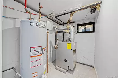 2054 Saint Paul Avenue, Bronx, NY 10461 - Photo 26