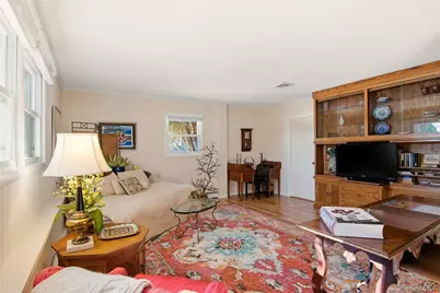 83 Woodlawn Avenue, East Moriches, NY 11940 - Photo 22