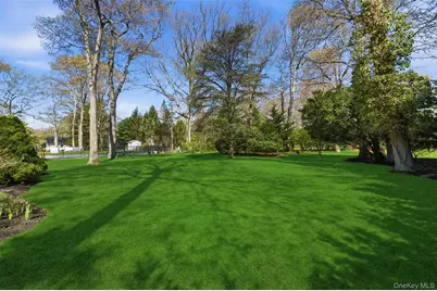 83 Woodlawn Avenue, East Moriches, NY 11940 - Photo 44