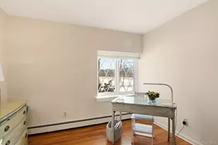 83 Woodlawn Ave, East Moriches, NY 11940 - Photo 30