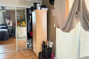 69-11 58th Rd, Maspeth, NY 11378 - Photo 10