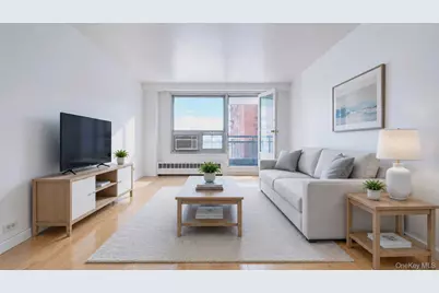 9707 63rd Road #8G, Rego Park, NY 11374 - Photo 2
