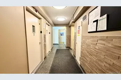 9707 63rd Road #8G, Rego Park, NY 11374 - Photo 18