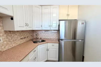 9707 63rd Road #8G, Rego Park, NY 11374 - Photo 6