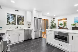 43 Lewis Ct, Huntington Station, NY 11746 - Photo 10