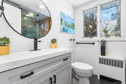 43 Lewis Court, Huntington Station, NY 11746 - Photo 32