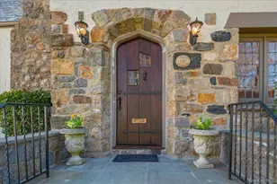 7 Acorn Ln, Larchmont, NY 10538 - Photo 2