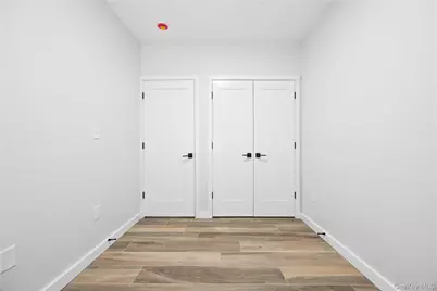 518 Morris Park Avenue, Bronx, NY 10460 - Photo 24