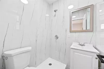 518 Morris Park Avenue, Bronx, NY 10460 - Photo 32