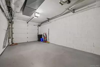 11 Pondview Close, Chappaqua, NY 10514 - Photo 32