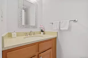 11 Pondview Close, Chappaqua, NY 10514 - Photo 12