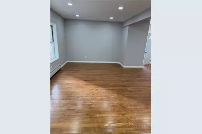 1356 Eggert Place, Far Rockaway, NY 11691 - Photo 4