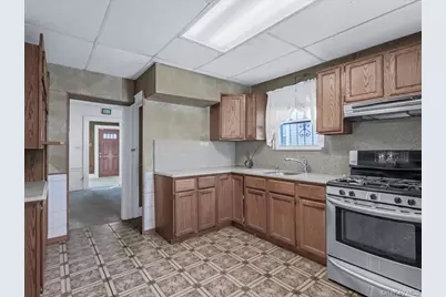 210-11 Hollis Avenue, Queens Village, NY 11429 - Photo 8