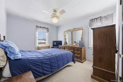 51 Agnola Street, Yonkers, NY 10707 - Photo 10