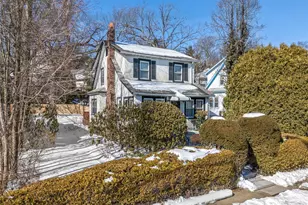 51 Agnola St, Yonkers, NY 10707 - Photo 2