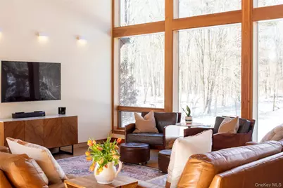 195 Vlei Road, Rhinebeck, NY 12572 - Photo 8