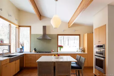 195 Vlei Road, Rhinebeck, NY 12572 - Photo 6