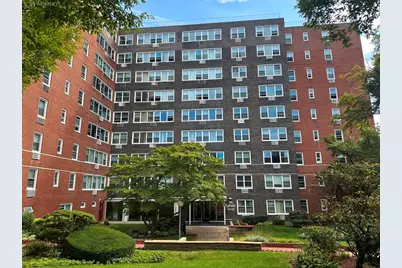 164-20 Highland Avenue #9T, Jamaica, NY 11432 - Photo 1