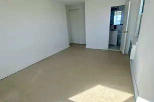 164-20 Highland Ave, Jamaica, NY 11432 - Photo 16