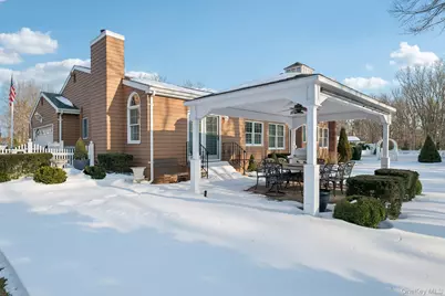 48 Neil Drive, Farmingville, NY 11738 - Photo 34