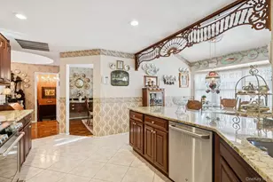 48 Neil Dr, Farmingville, NY 11738 - Photo 16