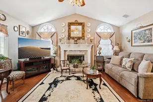 48 Neil Dr, Farmingville, NY 11738 - Photo 10