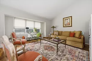 974 Mildred Dr, Baldwin, NY 11510 - Photo 4