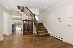 974 Mildred Dr, Baldwin, NY 11510 - Photo 2