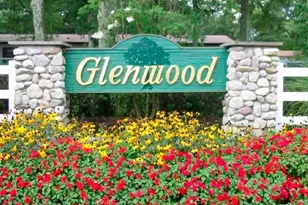 1661 Old Country Rd, Riverhead, NY 11901 - Photo 14