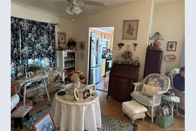 1661 Old Country Road #275, Riverhead, NY 11901 - Photo 6