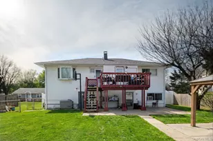 23 Frank St, Brentwood, NY 11717 - Photo 24