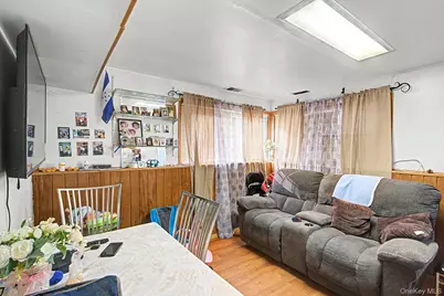 23 Frank Street, Brentwood, NY 11717 - Photo 20