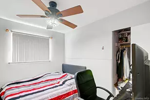 23 Frank St, Brentwood, NY 11717 - Photo 12