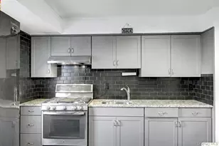 23 Frank St, Brentwood, NY 11717 - Photo 8