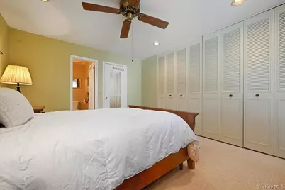 964 Skyline Drive, Coram, NY 11727 - Photo 18