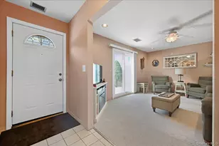 964 Skyline Dr, Coram, NY 11727 - Photo 4