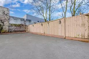 176A 26th St, Brooklyn, NY 11232 - Photo 8