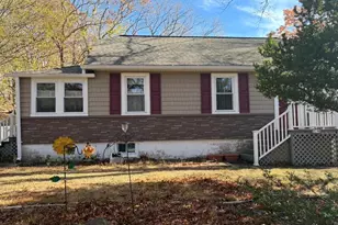 1 Tiana Dr, Sound Beach, NY 11789 - Photo 2