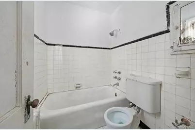 93 Stuyvesant Plaza, Mount Vernon, NY 10552 - Photo 14