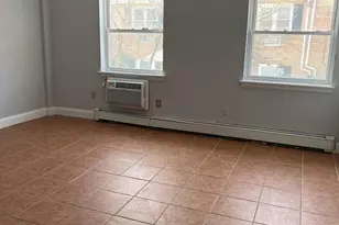 130 Glenwood Ave, Yonkers, NY 10703 - Photo 8