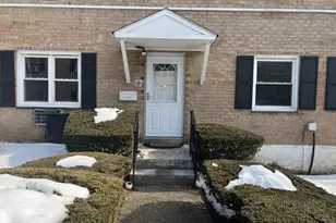 130 Glenwood Ave, Yonkers, NY 10703 - Photo 2