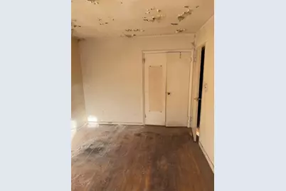 3832 215th Place, Bayside, NY 11361 - Photo 20