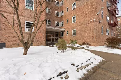 44-59 Kissena Boulevard #4J, Flushing, NY 11355 - Photo 1