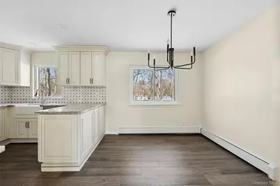 17 Montclair Street, Port Jefferson Station, NY 11776 - Photo 8