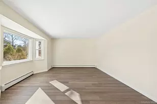 17 Montclair St, Port Jefferson Station, NY 11776 - Photo 4