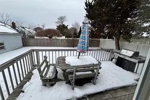 355 Pinelawn Ave, Copiague, NY 11726 - Photo 16