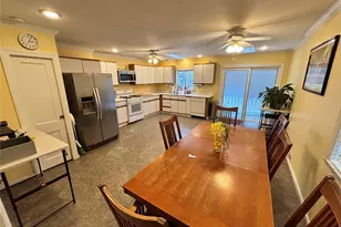 355 Pinelawn Ave, Copiague, NY 11726 - Photo 4