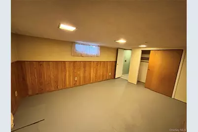 355 Pinelawn Avenue, Copiague, NY 11726 - Photo 14