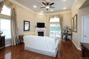 106 Victoria Pl, Melville, NY 11747 - Photo 14